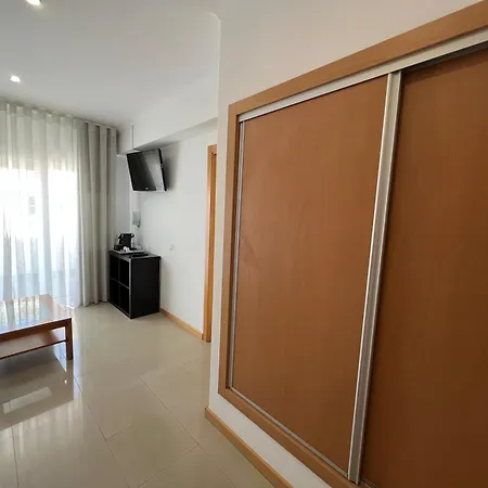 Be One - By Mhmb Hospitality Hotel