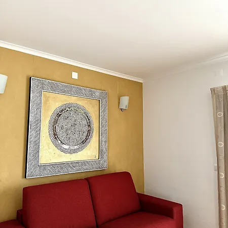 Be One Hotel Caldas Da Rainha - By Mhmb Collection Szálloda 3*