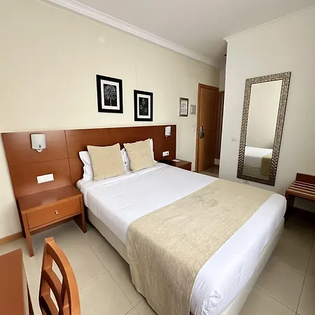 Be One Hotel Caldas Da Rainha - By Mhmb Collection